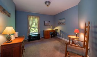 140 Ironworks Rd, Clinton, CT 06413