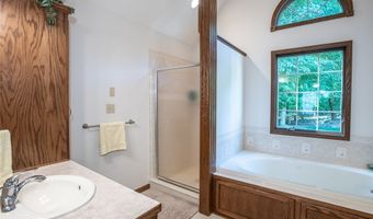 4336 Spruce Run, Akron, OH 44321