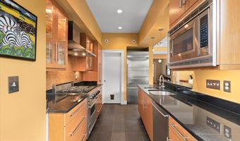 2816 27TH St NW, Washington, DC 20008