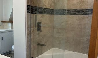 1820 E 47th St, Ashtabula, OH 44004