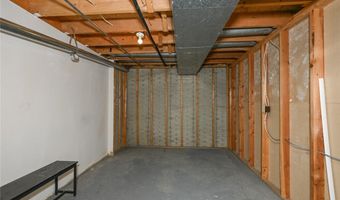 2796 Mull Ave B, Akron, OH 44321