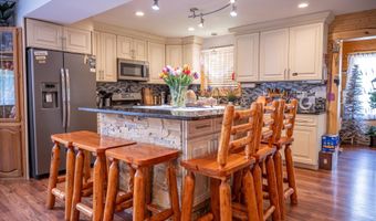 148 S Linden St, Adams, WI 53910