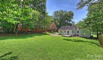 1211 Woodland Dr, Charlotte, NC 28205