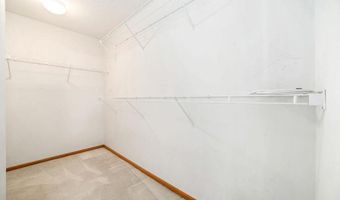 15671 Finch Ave, Apple Valley, MN 55124