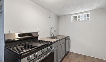 313 Rice St, Anoka, MN 55303