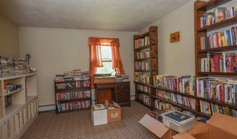 179 County Rd, Ashby, MA 01431