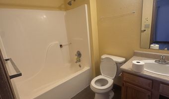 529 Meadows Edge Ln, Indianapolis, IN 46217