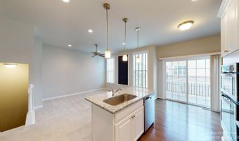 2794 Ashcombe Dr, Ann Arbor, MI 48105