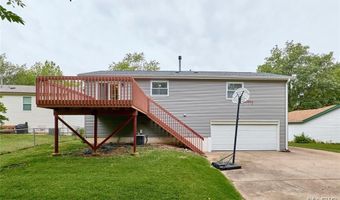 241 Valleyoak Ct, Ballwin, MO 63021
