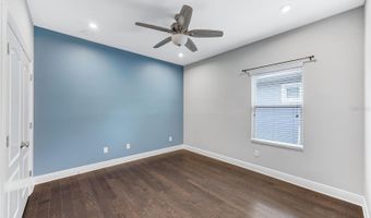 5434 SILVER SUN Dr, Apollo Beach, FL 33572