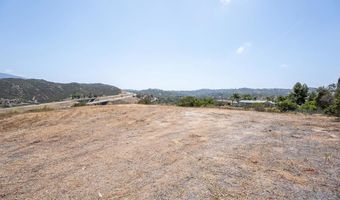 196 ARNOLD Way, Alpine, CA 91901