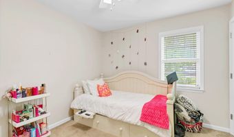 106 W Meadow Dr, Atmore, AL 36502