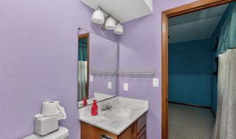 1213 NW Linden St, Ankeny, IA 50023