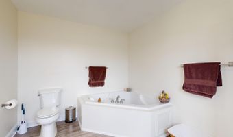 48 Lubear Way, Auburn, ME 04210