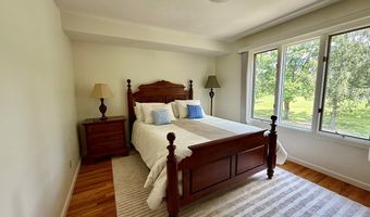 105 Beechwood Dr, Beaver, WV 25813