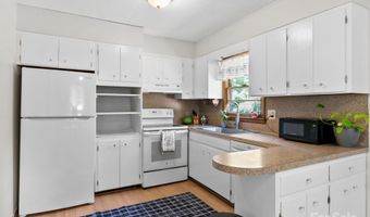 115 Chapman Dr, Asheville, NC 28805