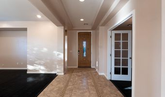 453 W LANTANA Pl, Chandler, AZ 85248