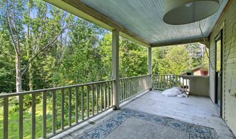 206 Lewis Hill Rd, Bethlehem, NH 03574