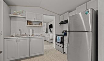 514 E Ft Macon Rd, Atlantic Beach, NC 28512