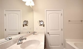 47 Hillsborough Dr, Anderson, SC 29621