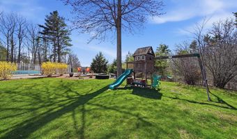 149 Crawford Rd, Chester, NH 03036