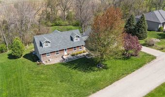 13294 212th Ave, Anamosa, IA 52205