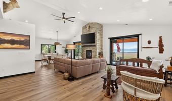 10220 Skunk Creek Rd, Cascade, ID 83611