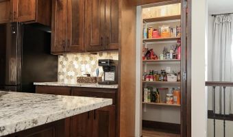 1604 W River Bend St, Brandon, SD 57005