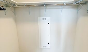 1001 Queen St 3009, Honolulu, HI 96814
