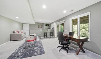 13476 Granada Ave, Apple Valley, MN 55124