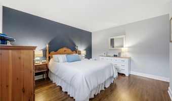 123 Park Ave B3, Amityville, NY 11701