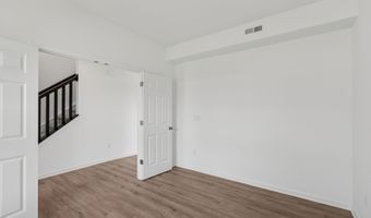 4050 Dutton Dr, Bargersville, IN 46106