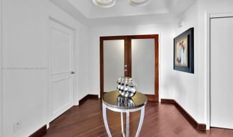 21050 Point Pl 2001, Aventura, FL 33180