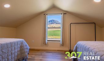 3256 N Fork Hwy, Cody, WY 82414