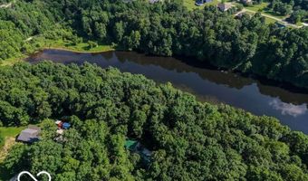835 N Woodland Cir, Bloomfield, IN 47424