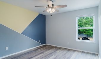 714 Green World St, Bentonville, AR 72712