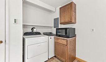 309 Colorado Cir, Ames, IA 50014