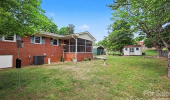 79 Walnut St, Badin, NC 28009