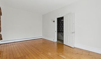 221 FRANKLIN St, Alburtis, PA 18011