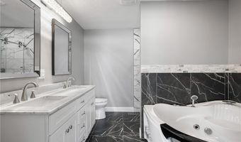253 Aqua Blvd, Akron, OH 44319