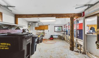 745 Southfork Rd, Cody, WY 82414