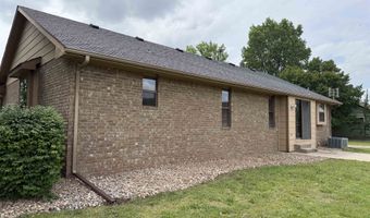 640 S Daisy Ln, Andover, KS 67002