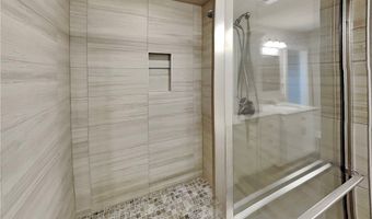 1101 Flat Rock St, Bentonville, AR 72713
