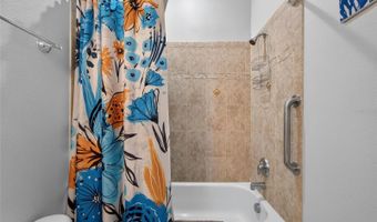 6407 MAYRA SHORES Ln, Apollo Beach, FL 33572