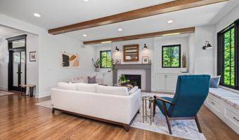 8279 Revado Hills Ct, Ada, MI 49301