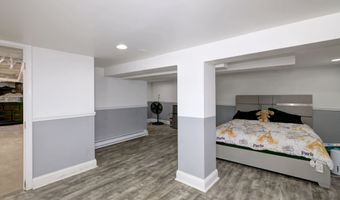 98 Boston Ter, Bridgeport, CT 06610