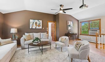 836 Old Post Rd, Arundel, ME 04046
