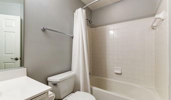 953 HARRISON Cir, Alexandria, VA 22304