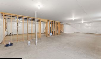 402 NE 59th St, Ankeny, IA 50021