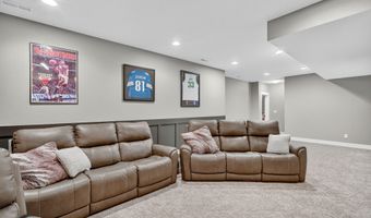 1150 Cardinal Dr, Polk City, IA 50226